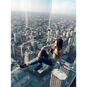 Meet your Posher, Elba